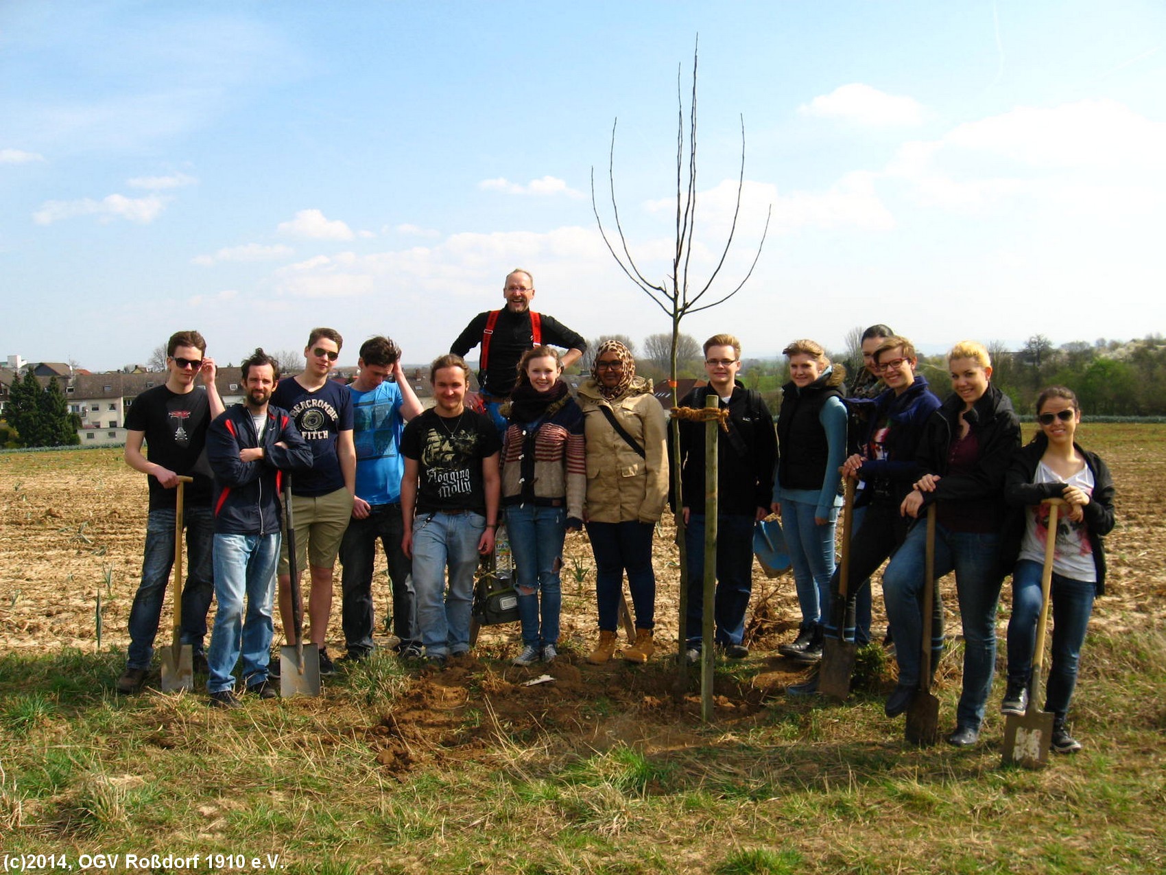 Pflanzaktion Lichtenberg Oberstufengymnasium Bruchkbel Mrz 2014