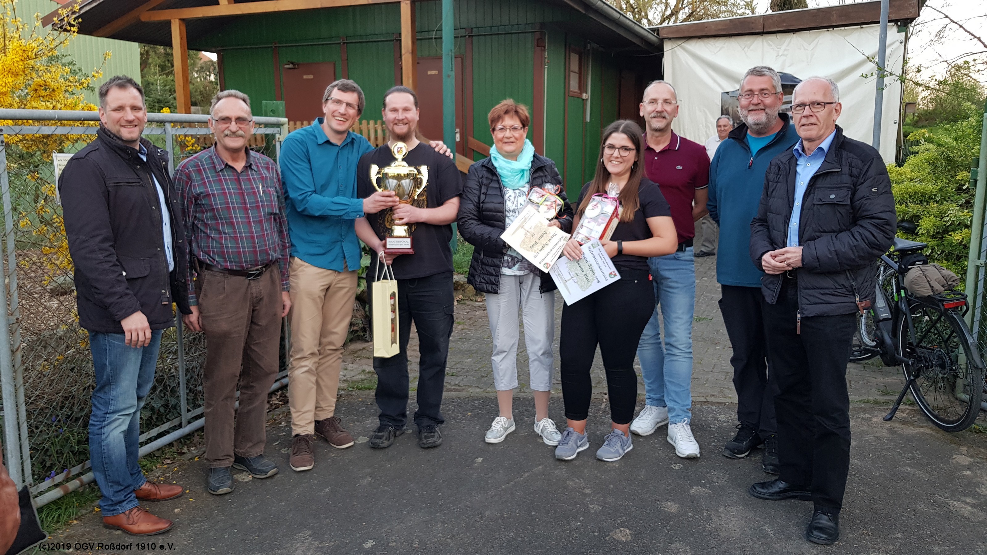 Sieger und Veranstalter auf einen Blick