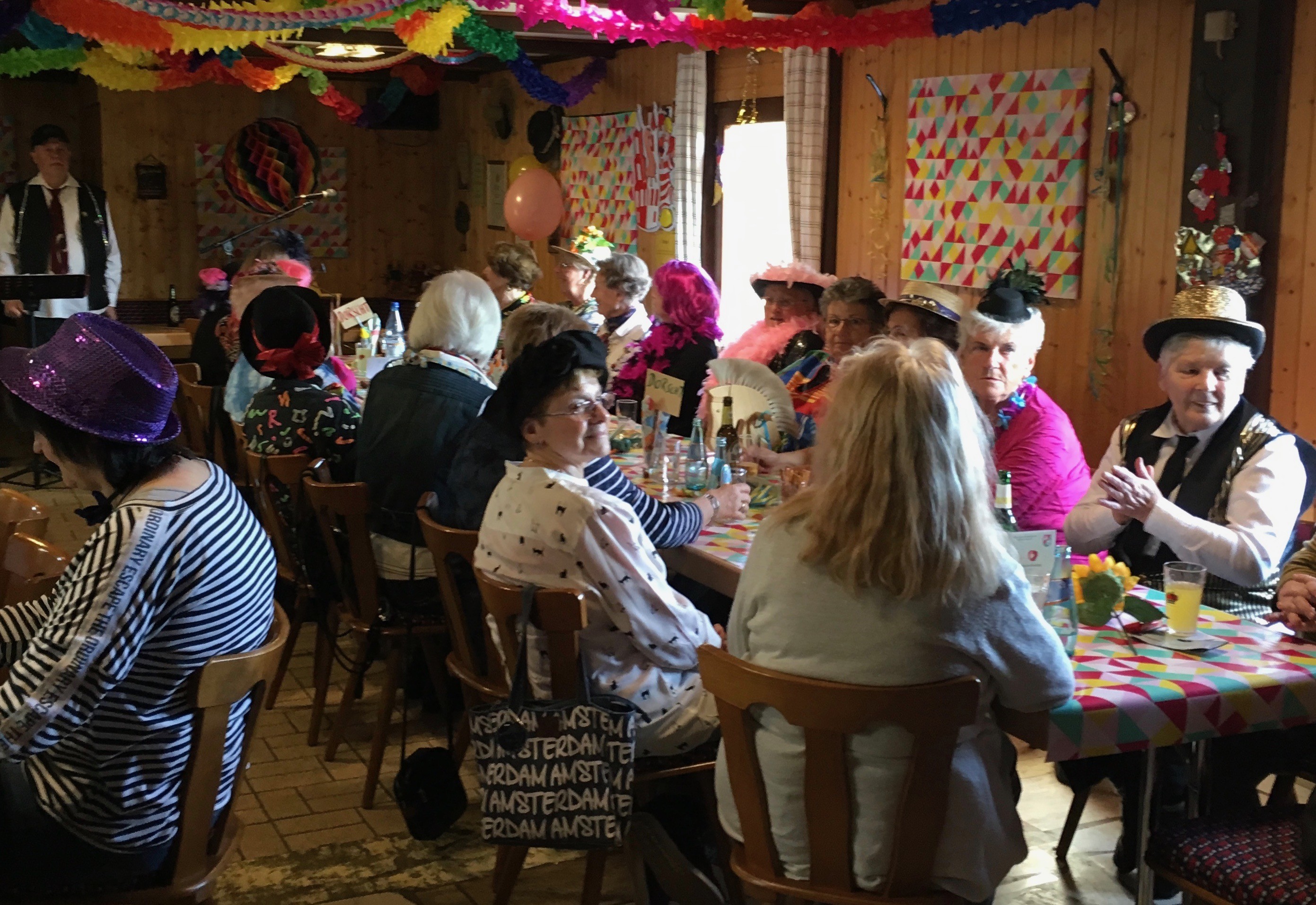 Weiberfastnacht 2019